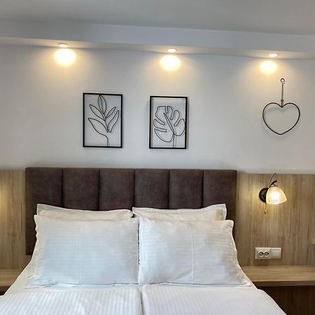Tsarevets Panoramic Apartments ヴェリコ・タルノヴォ エクステリア 写真