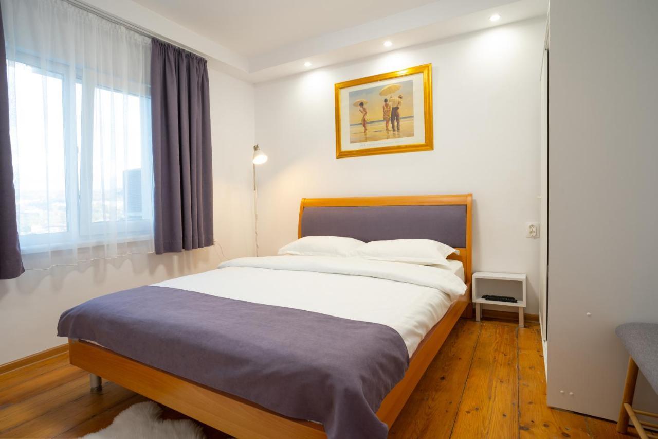 Tsarevets Panoramic Apartments ヴェリコ・タルノヴォ エクステリア 写真