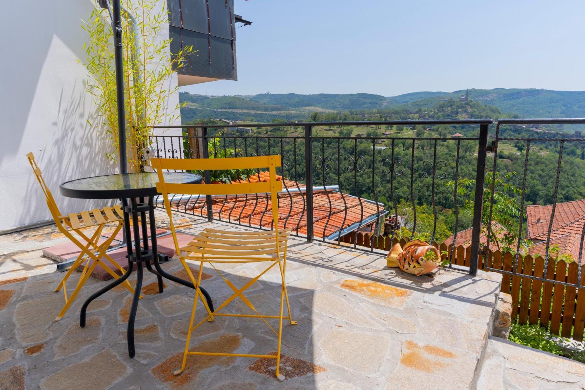 Tsarevets Panoramic Apartments ヴェリコ・タルノヴォ エクステリア 写真